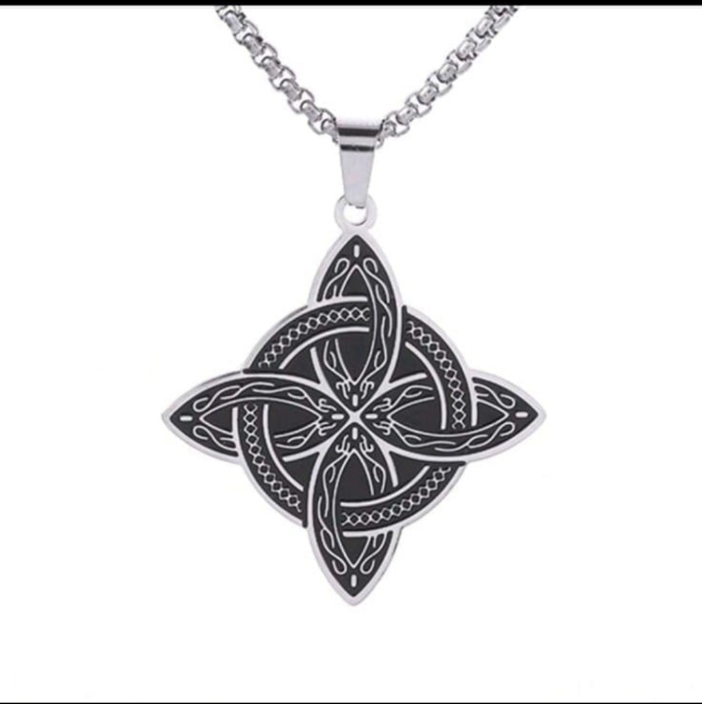 VINTAGE IRISH CELTIC KNOT STAINLESS STEEL NECKLACE